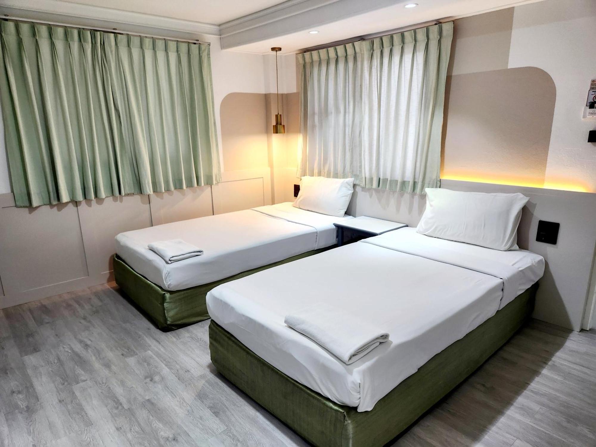 Seatel Phuket, Patong Beach Екстериор снимка