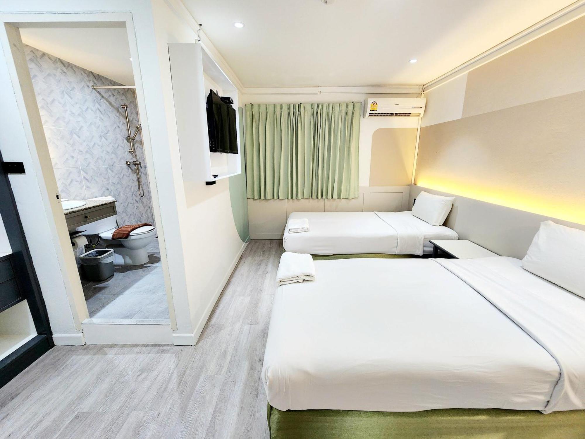 Seatel Phuket, Patong Beach Екстериор снимка